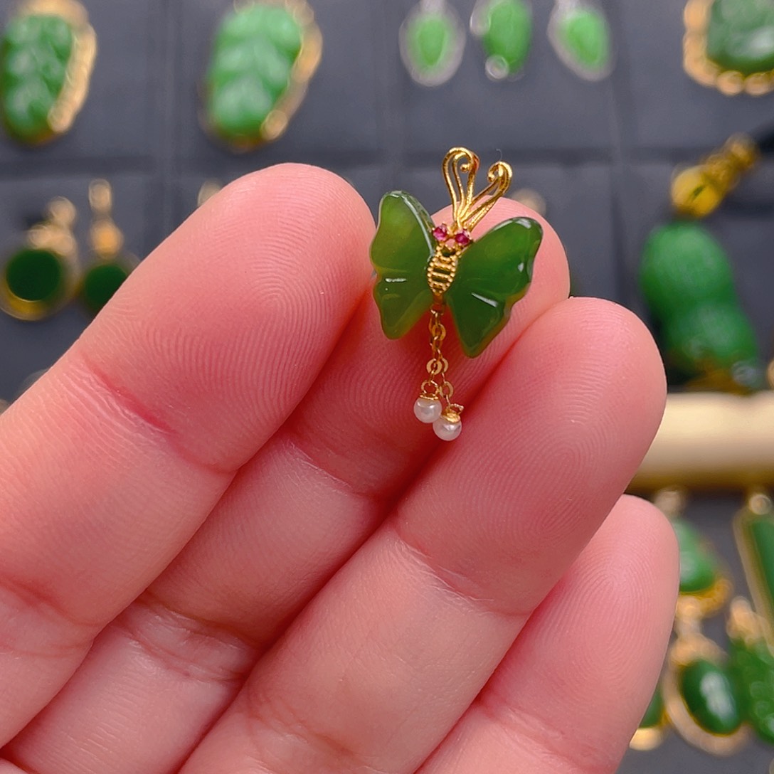 和田玉（碧玉）吊坠(不含链)18K金镶嵌580