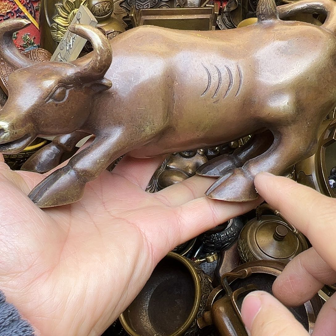 精品铜器，精美文玩