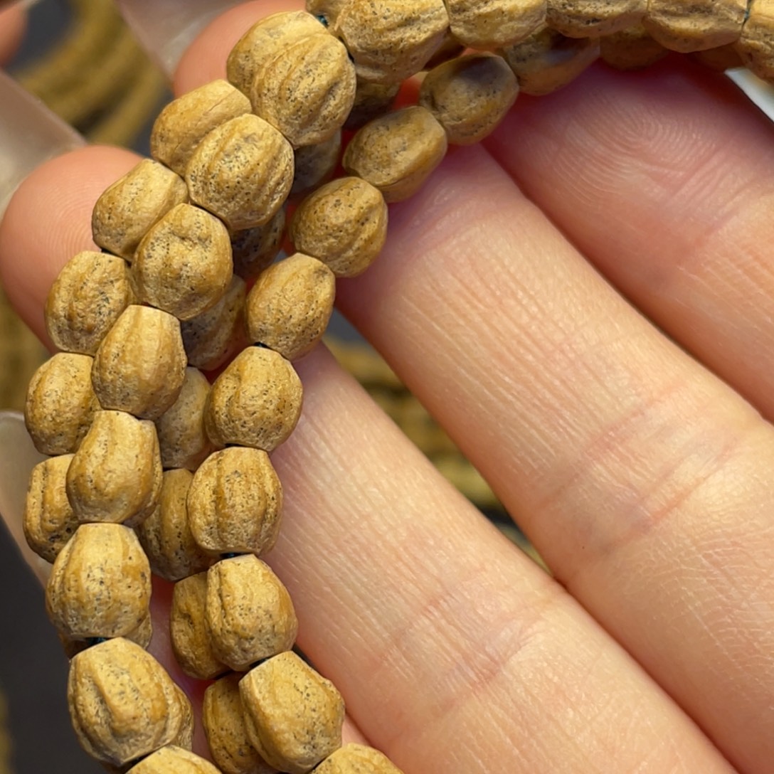 柏香籽/百香籽吊坠