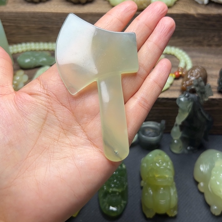 用***3蛇纹石玉未镶嵌手把件