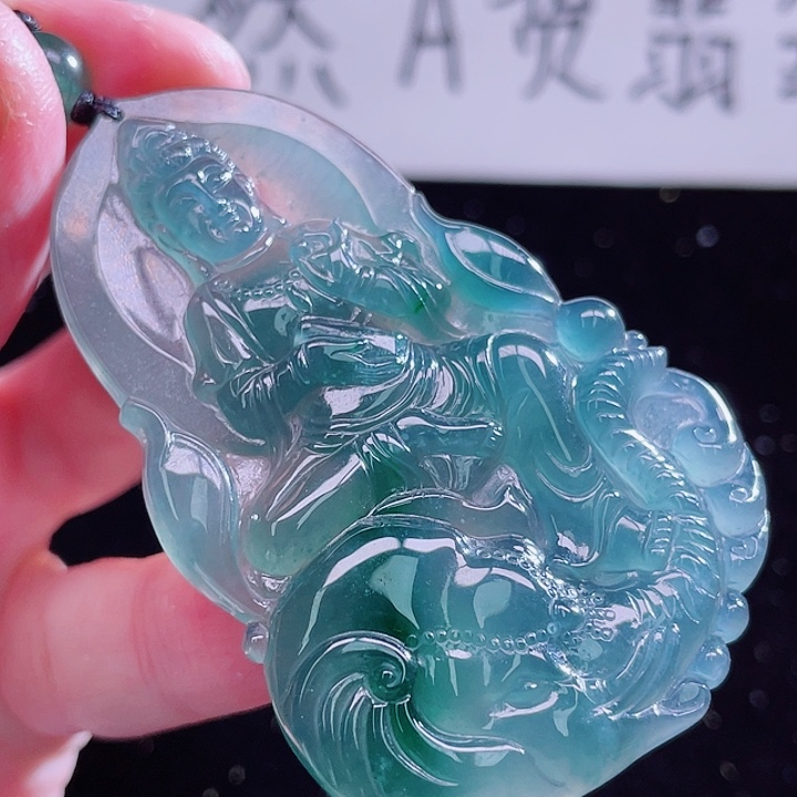 翡翠颈饰未镶嵌9999999999