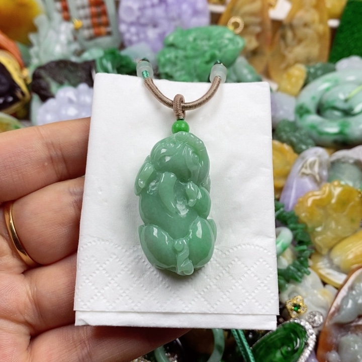 翡翠吊坠(不含链)未镶嵌微***A
