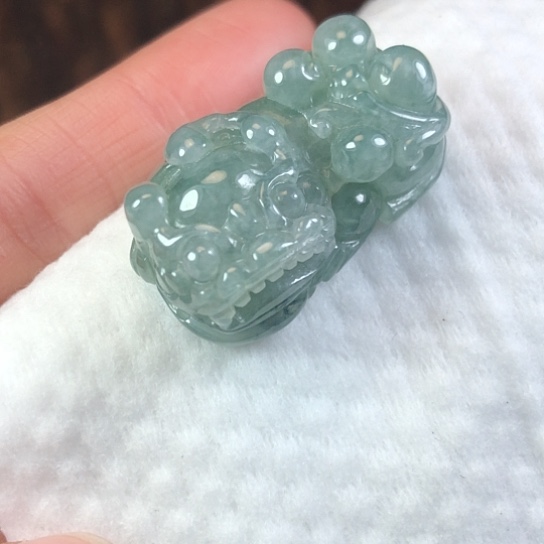 翡翠未镶嵌颈饰缅甸A货，每天下午1点半开播