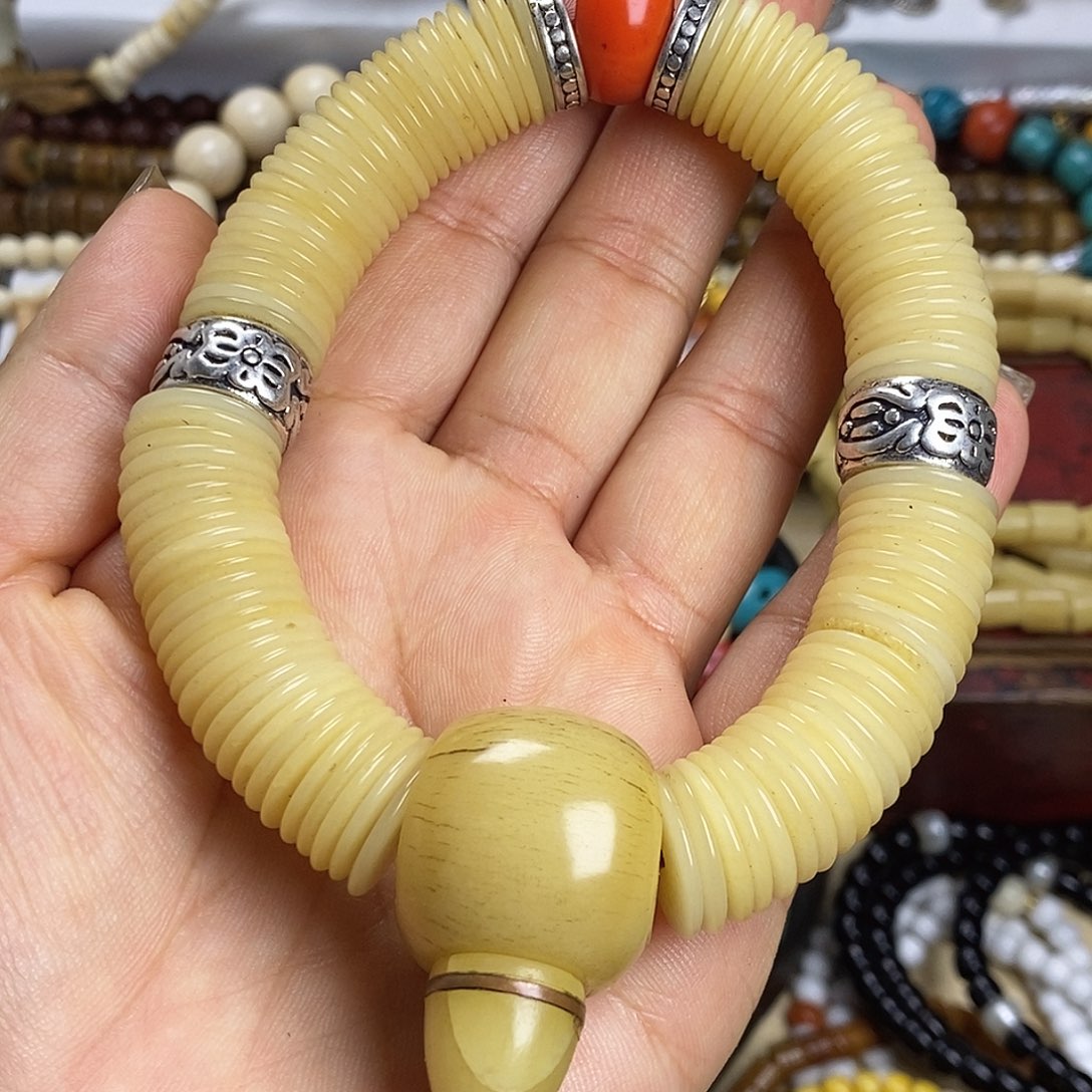 贝壳手串/手链………………………………………………