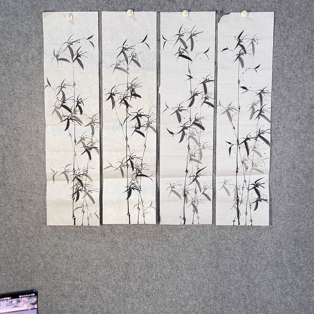 国画572 花鸟在树丛的顶端鸣叫叫声响