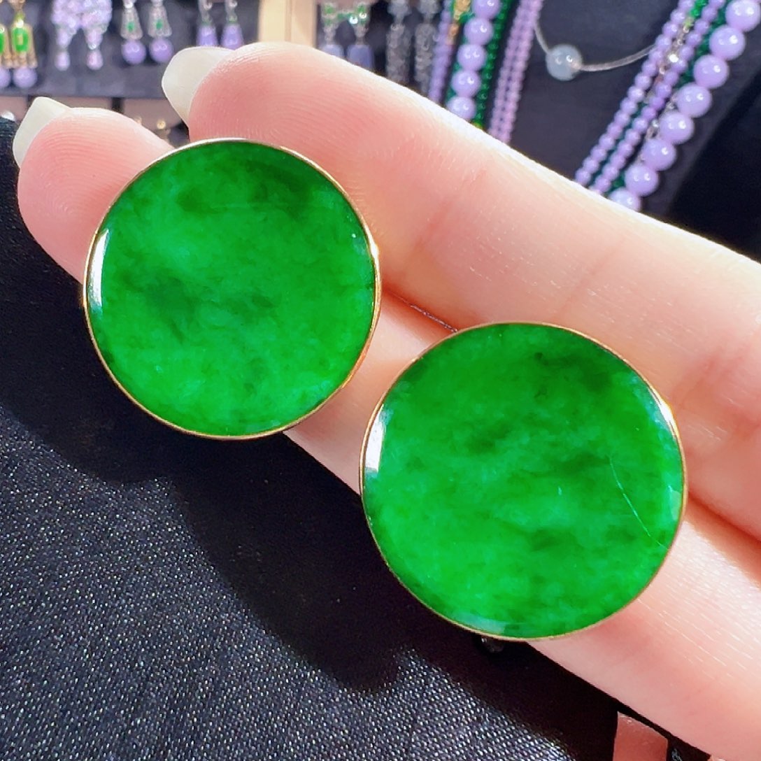 翡翠18K金镶嵌耳饰签收后24小时鉴赏期