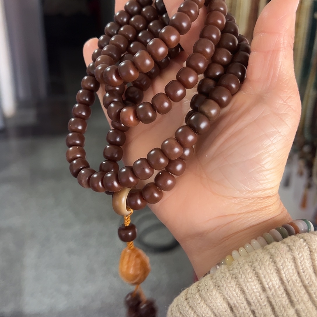 白玉菩提吊坠8×10