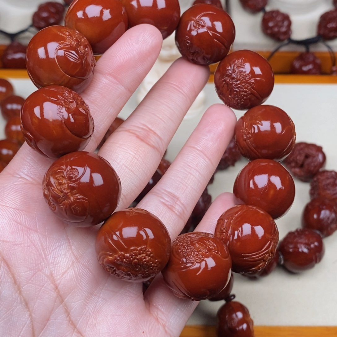 橄榄核吊坠卸****戎十八罗汉