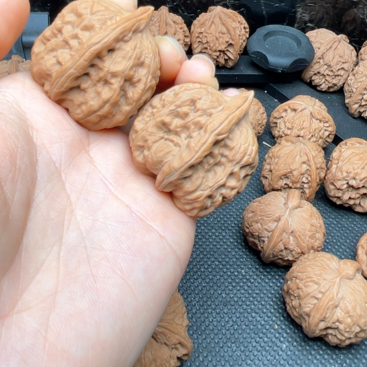 核桃其他秋**风赤龙33尺全品无修