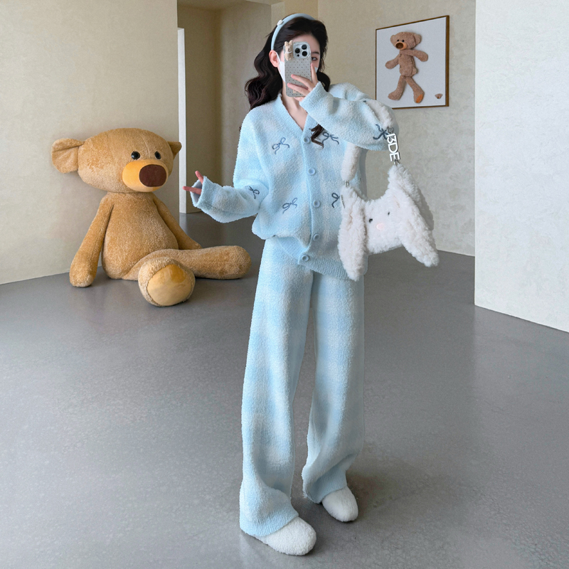 孕妇软糯高级感睡衣秋冬长袖半边绒开衫加厚保暖软绵绵宽松家居服