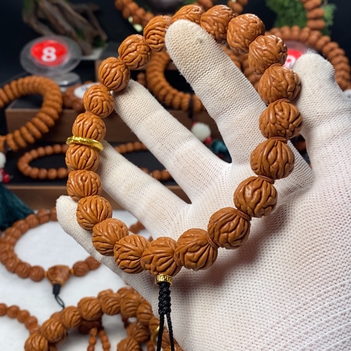 桃核吊坠秦岭龙纹桃核