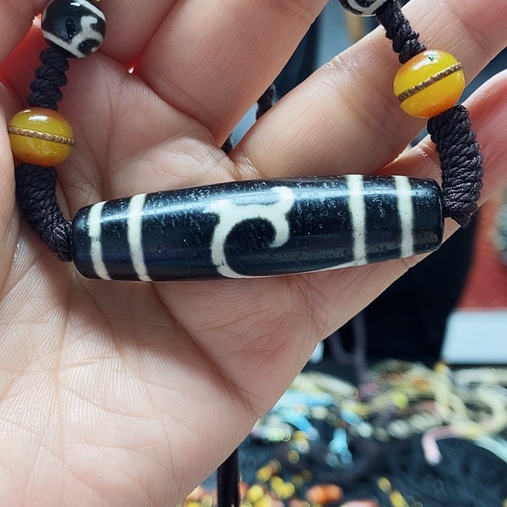 玛瑙/玉髓颈饰合金