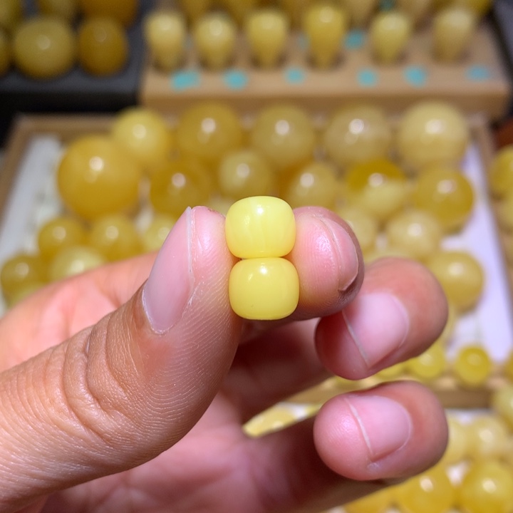 蜜蜡裸石未镶嵌天然俄料黄白花蜜蜡精工老型8.5