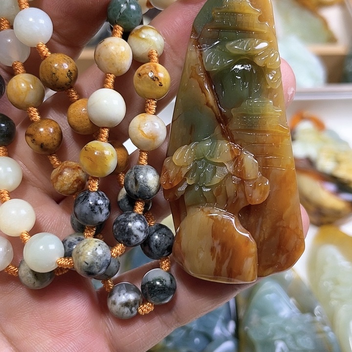 岫玉吊坠(赠链)未镶嵌