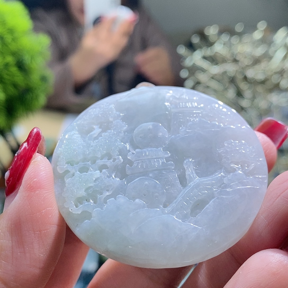 【闪购商品】翡翠颈饰未镶嵌山水