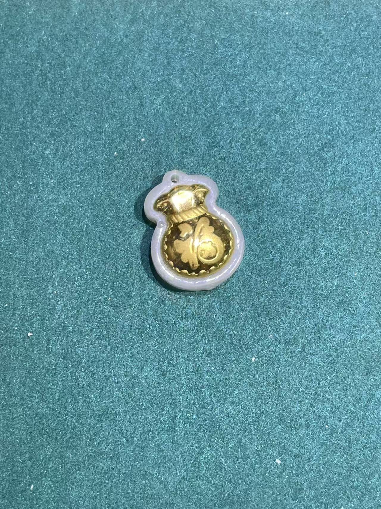 a3476白托黄福袋吊坠多样性发货