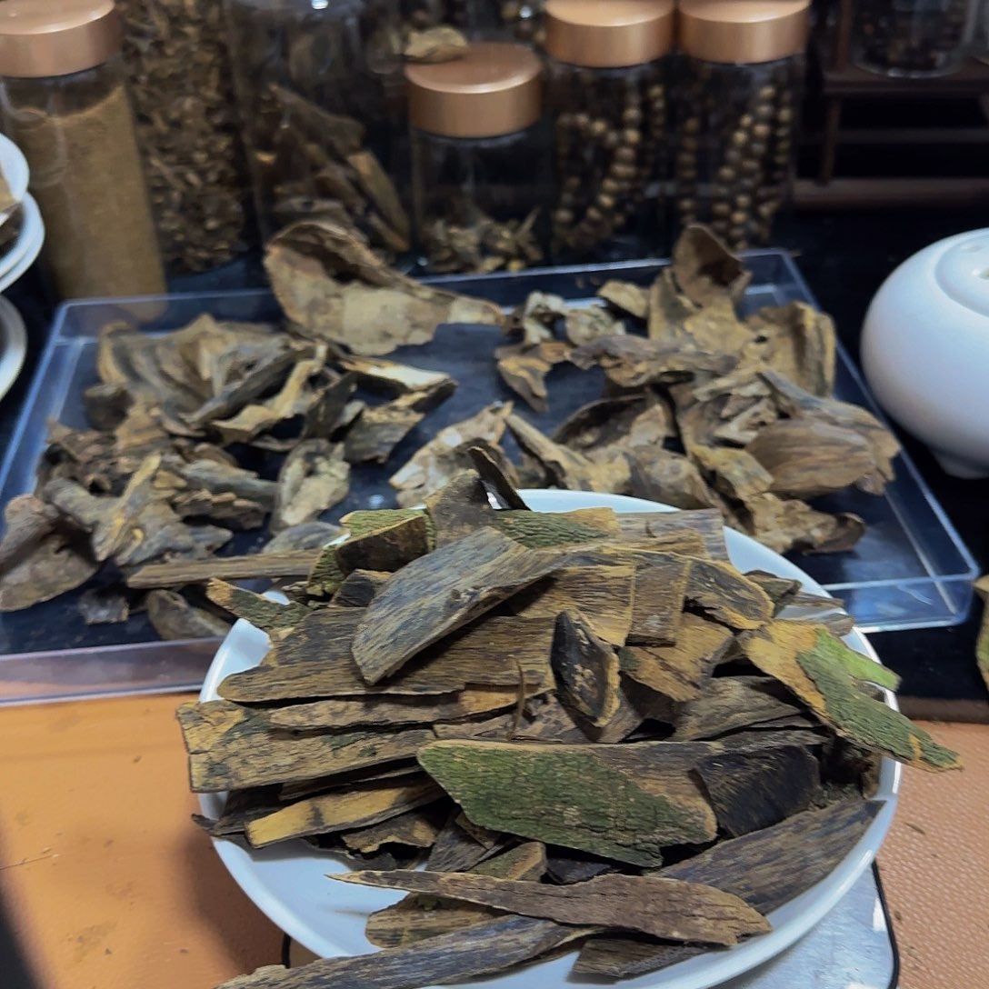 沉香沉香碎屑精品高油醇化皮油料130克