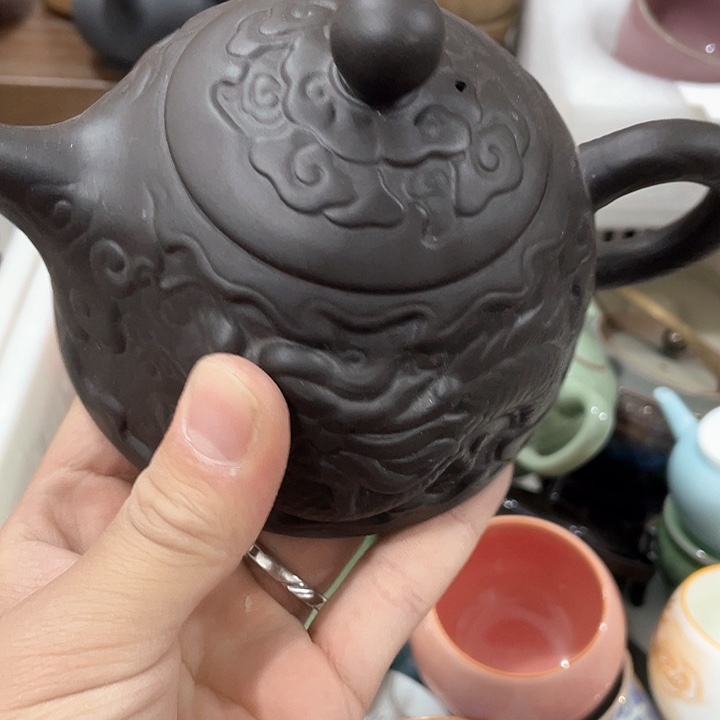 陶瓷茶具全部清清完回家过年