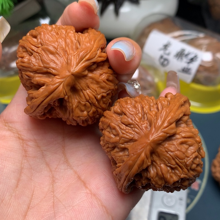 文玩核桃把件新***།49-22368-8