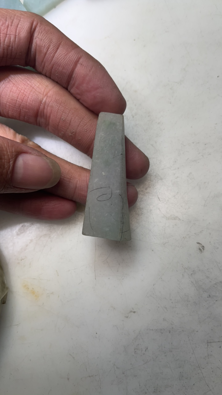 天然缅甸a货翡翠