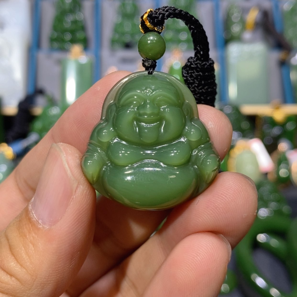 【闪购商品】和田玉吊坠(不含链)未镶嵌冰底粉绿佛公 29.5/9.8