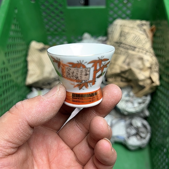 25包邮，盘子，碗，杯子，茶壶，默认瑕疵