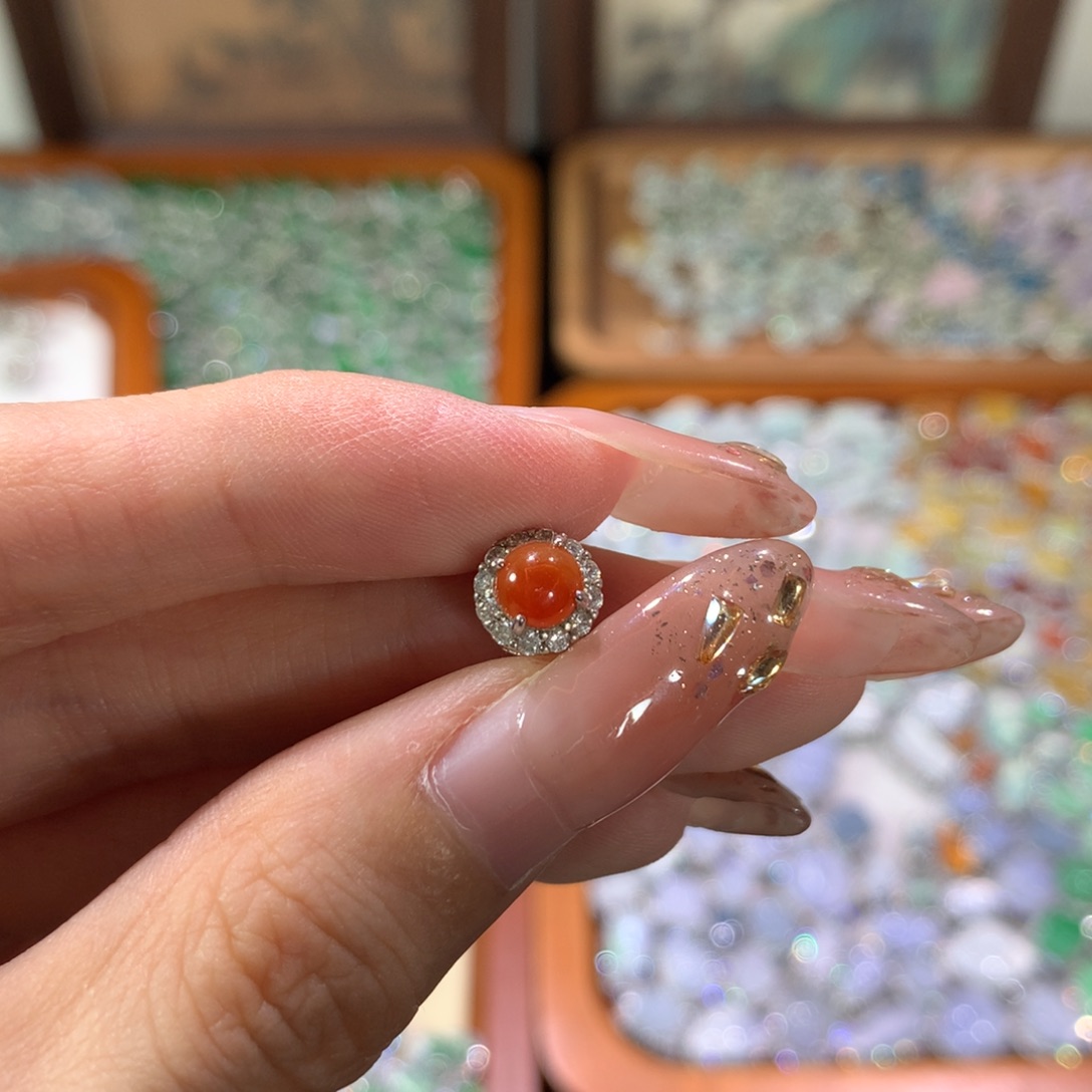 湖***颈饰未镶嵌翡翠翡翠