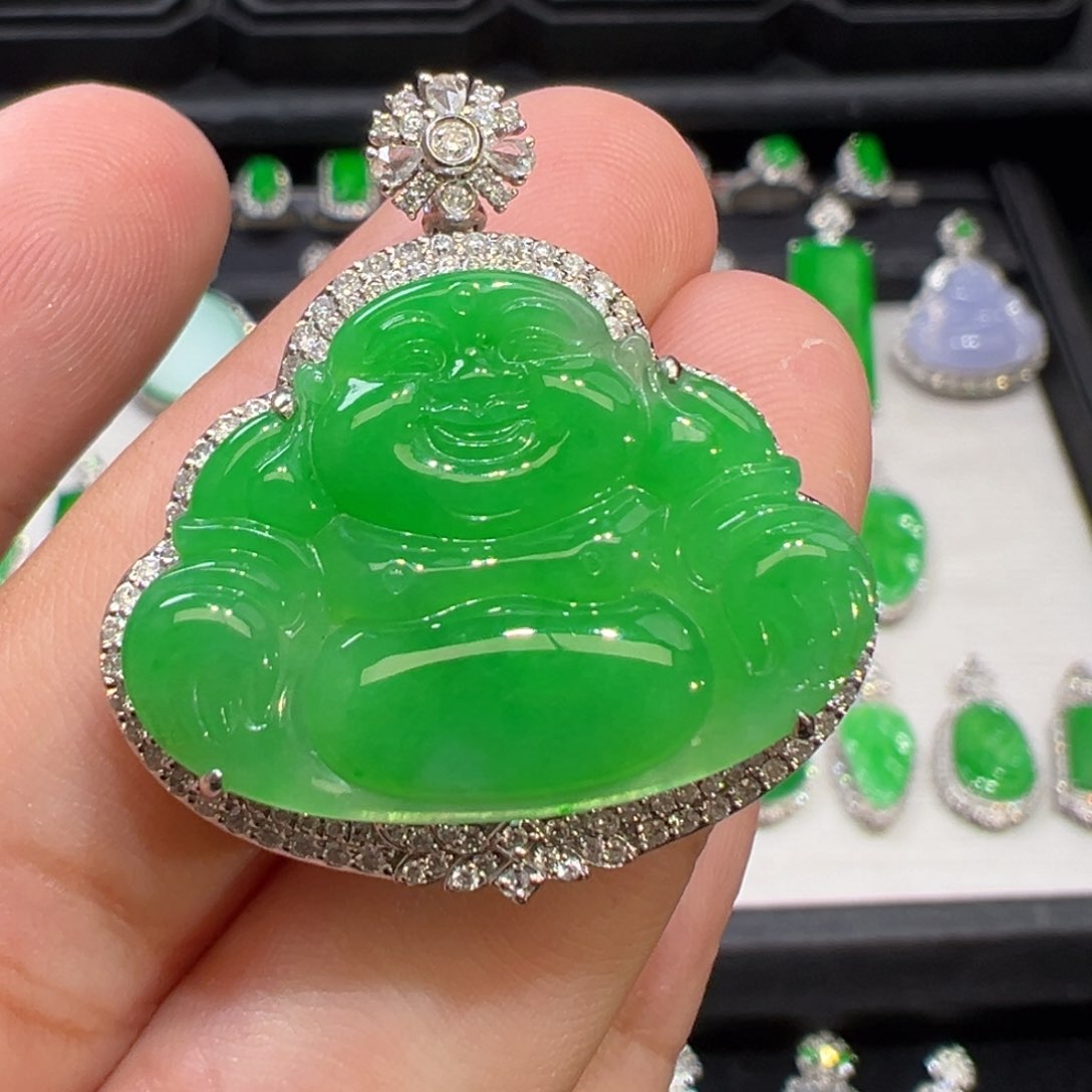 翡翠吊坠(不含链)18K金镶嵌