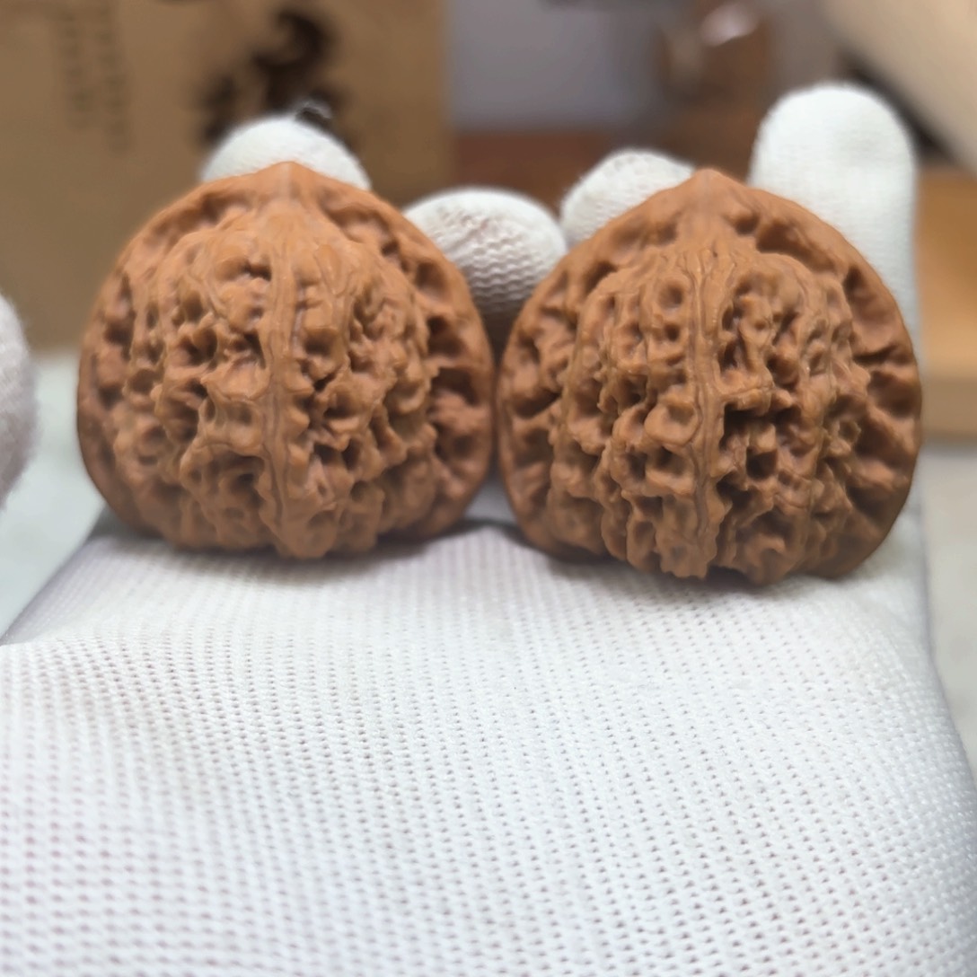 把件文玩核桃40尺南疆石