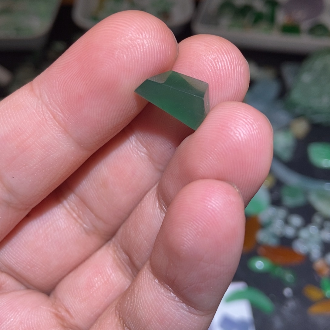 定制翡翠未镶嵌天然A货翡翠