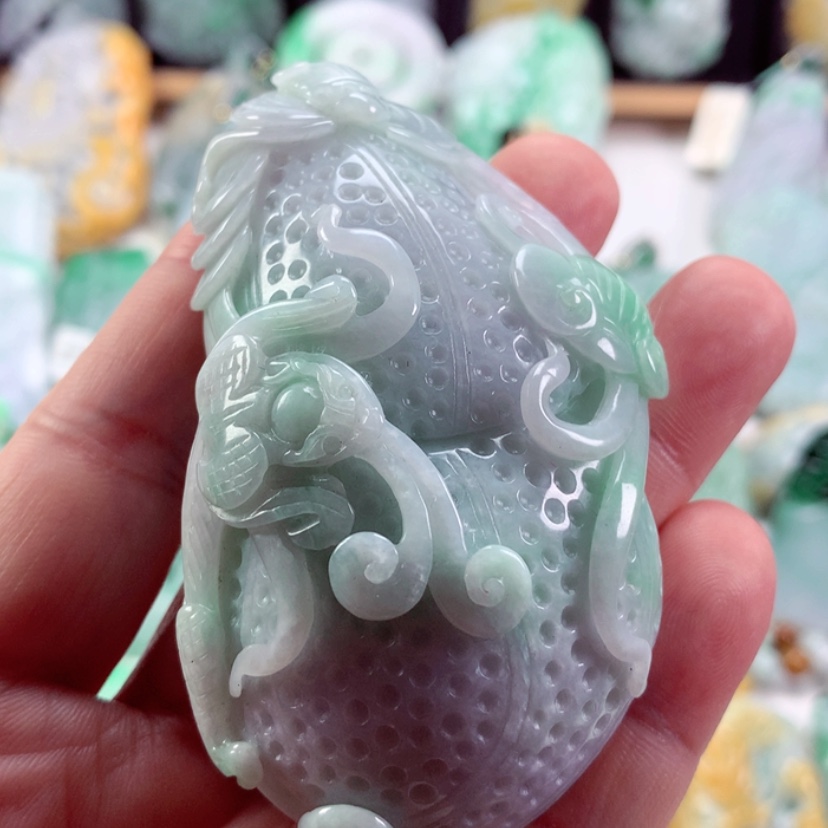 【闪购商品】翡翠吊坠(不含链)未镶嵌