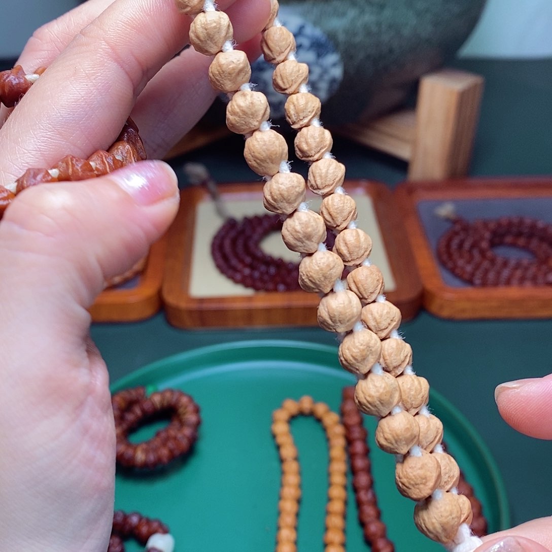 柏香籽/百香籽吊坠168蛇骨