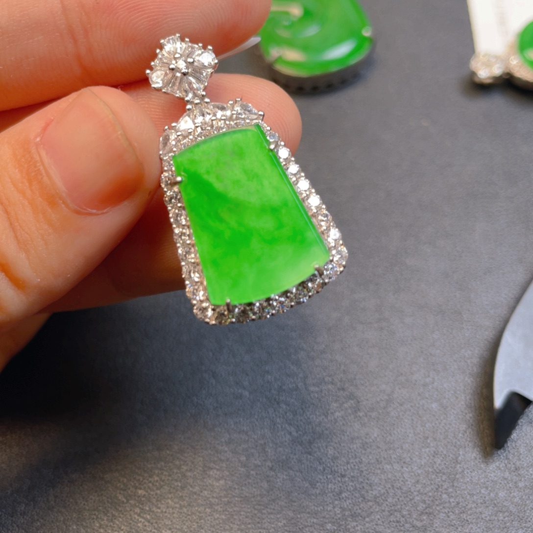 翡翠银S925镶嵌吊坠(不含链)