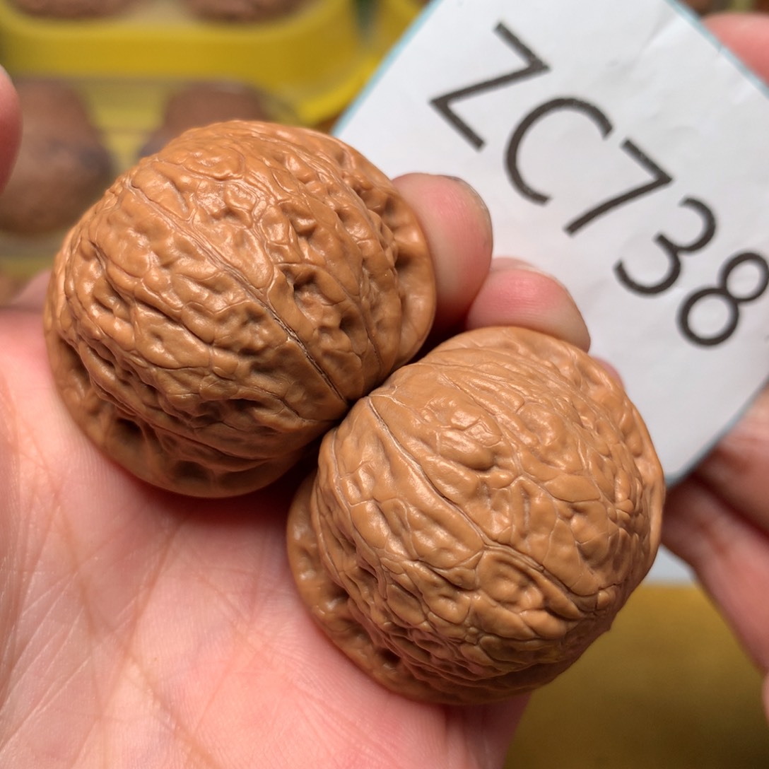 文玩核桃把件肉球铁锤妹妹37