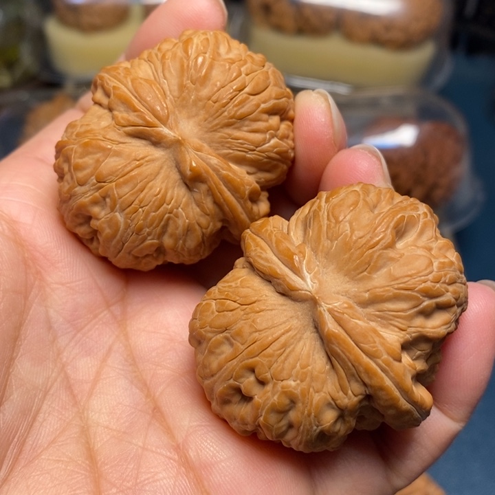 【闪购商品】文玩核桃把件平谷元宝