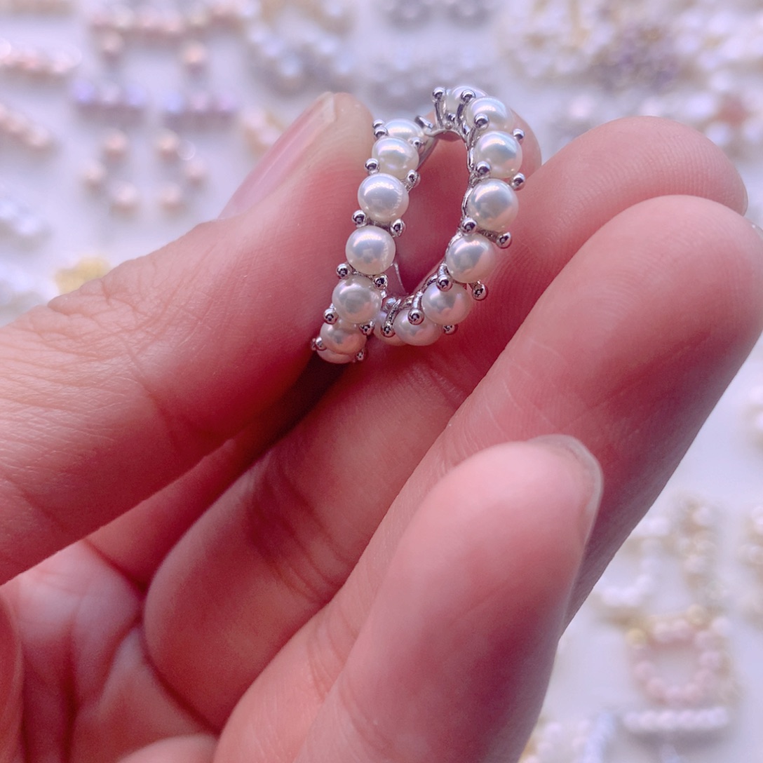 淡水珍珠合金耳饰