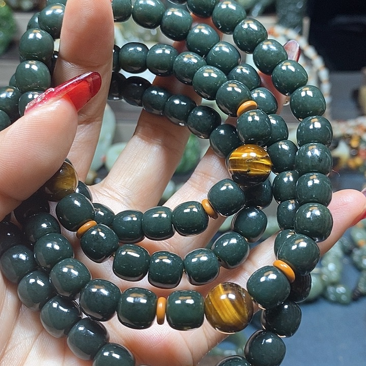 和田玉手串未镶嵌