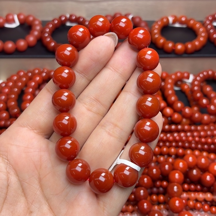 比***卜玛瑙/玉髓未镶嵌天然玛瑙手串单圈