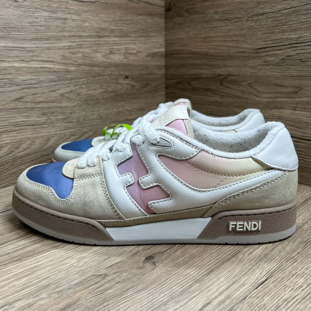 99新 FENDI/芬迪 Match 拼色板鞋 43码