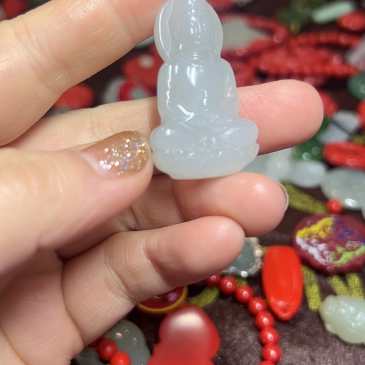 和田玉颈饰未镶嵌