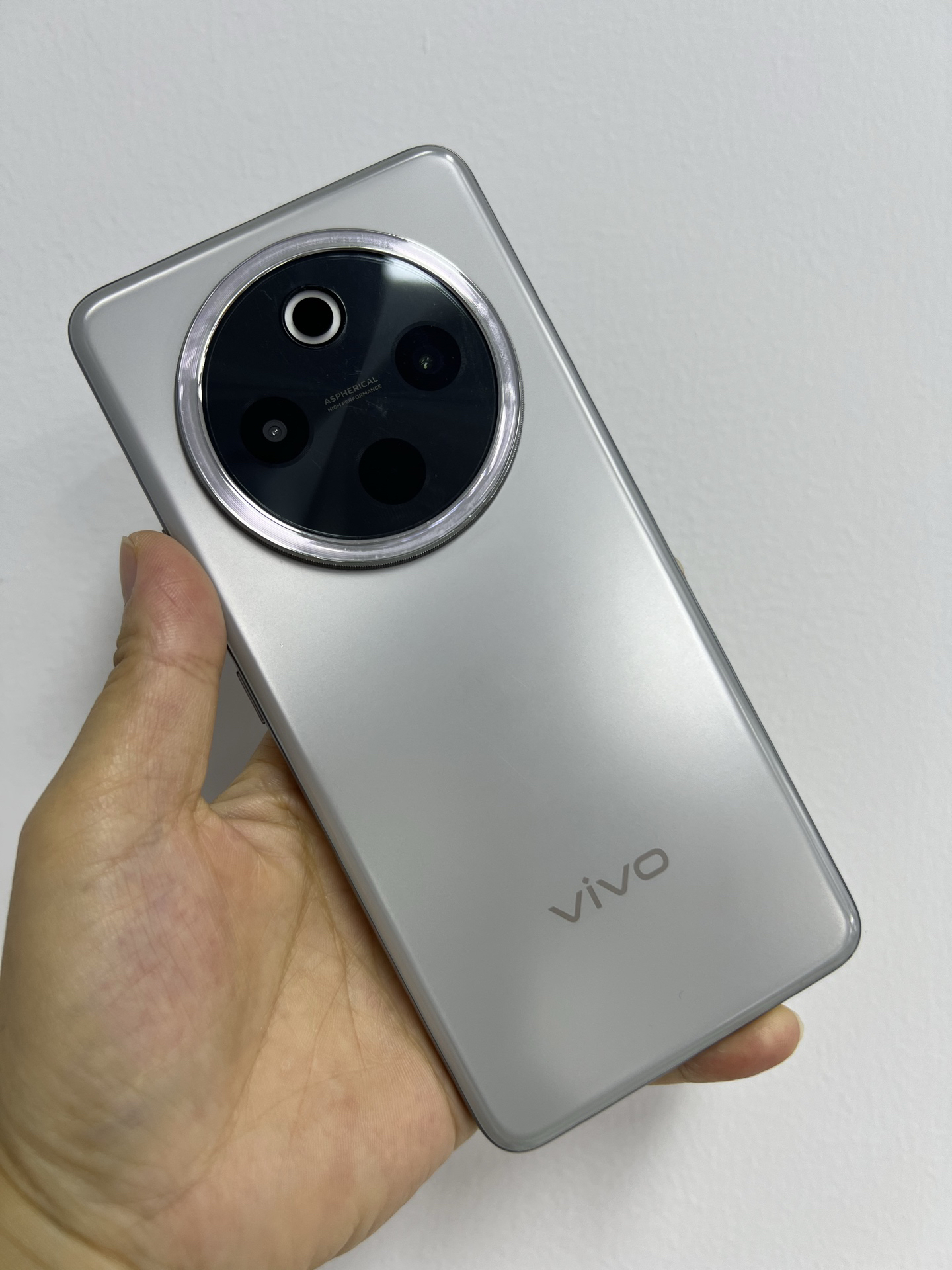 99新 vivo y300pro512G  电池效率100  官方在保至2026年3月30日