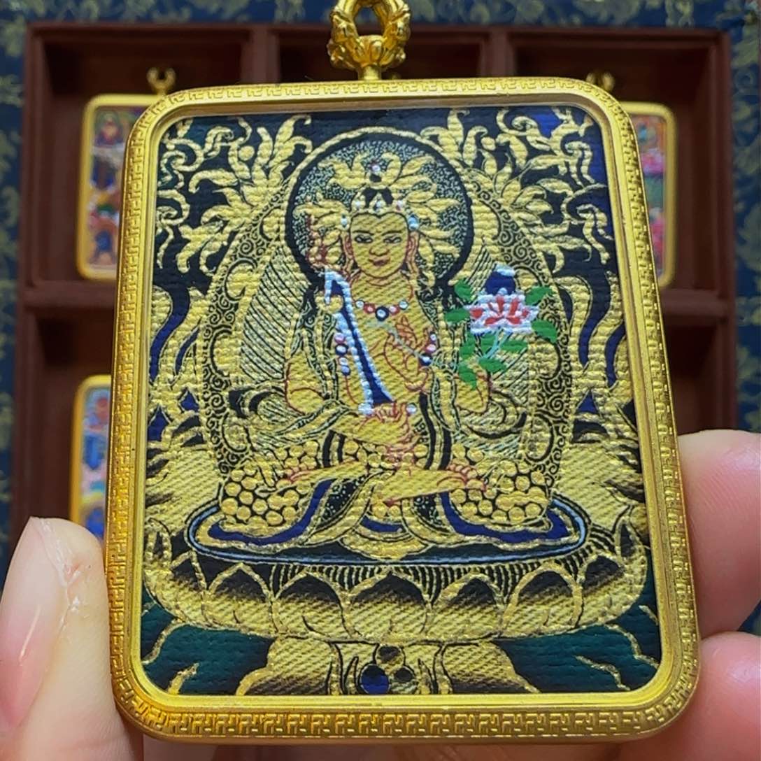 吊坠黑金。虚空 纯铜外壳。