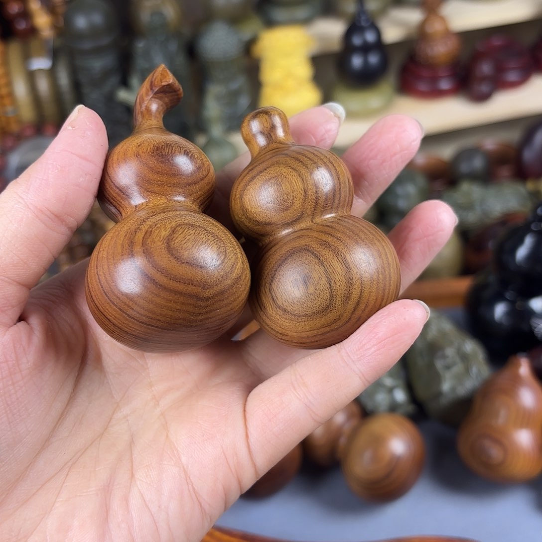 绿檀暖*沙漠铁葫芦两个