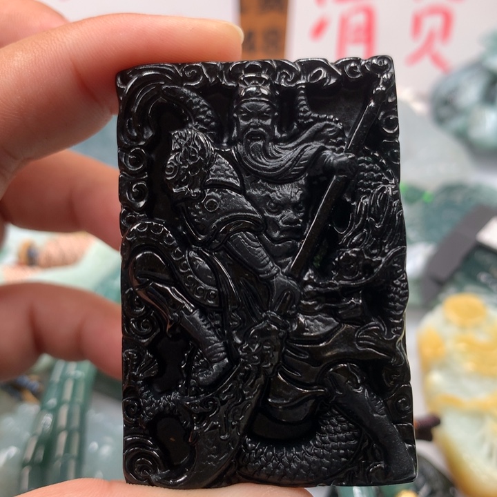 翡翠颈饰未镶嵌保真天然A货翡翠