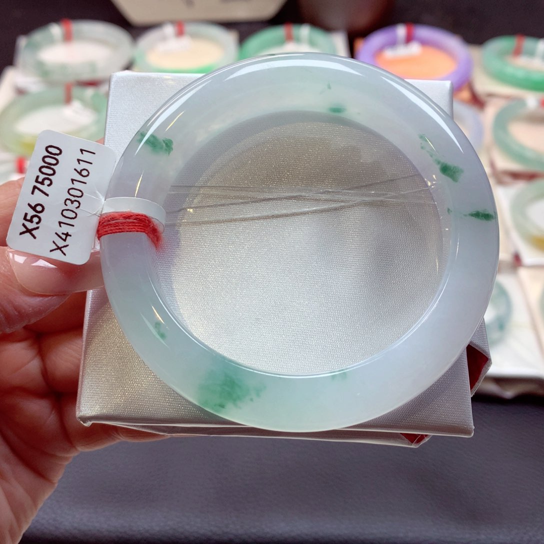 翡翠手镯未镶嵌正圈56.8（36号）89