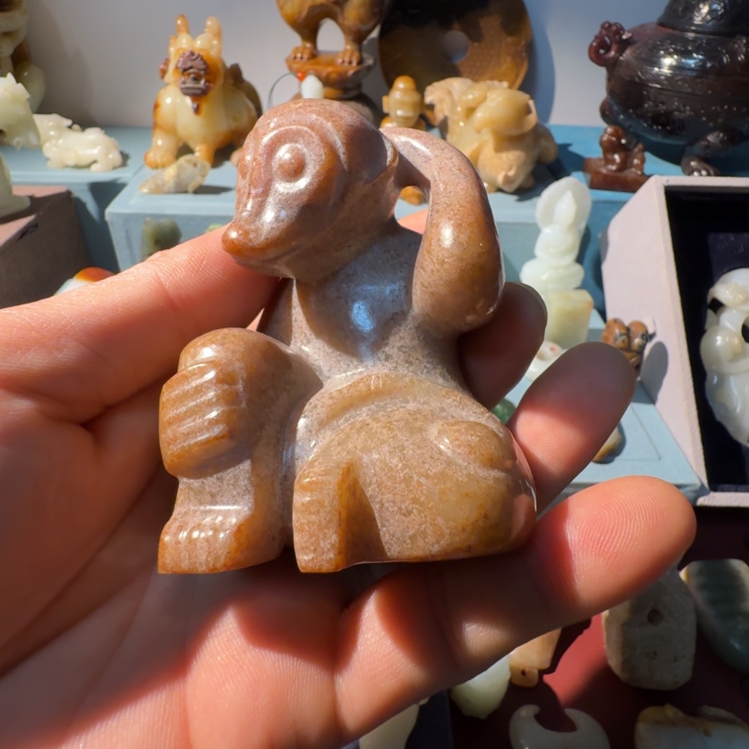 精***国和田玉（青玉）未镶嵌颈饰