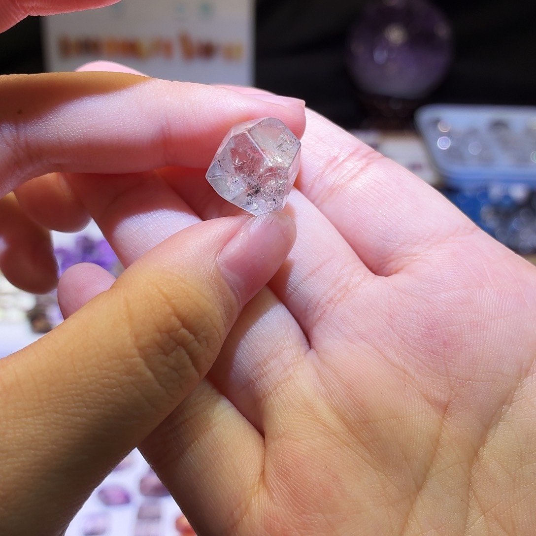 水晶未镶嵌吊坠(不含链)闪灵 随形 打孔定制不退换