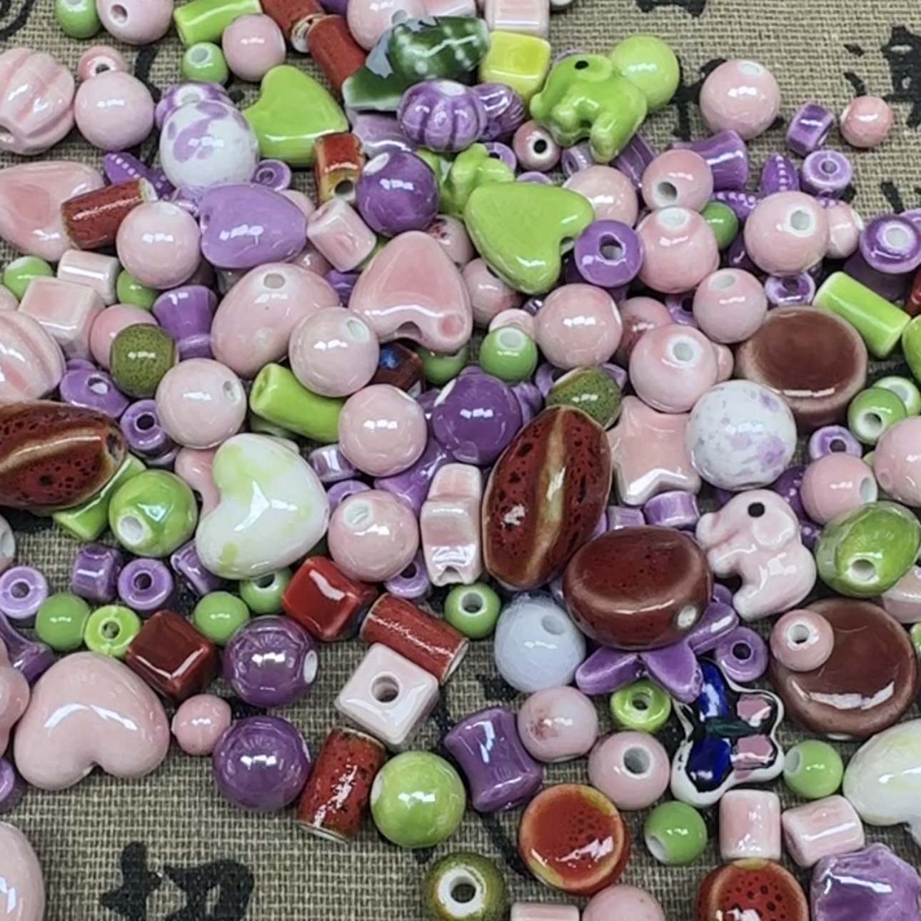 陶瓷珠子手绘精混定制挂件