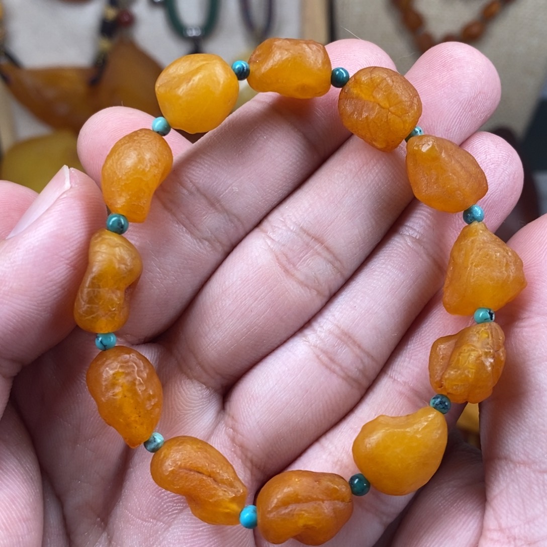 琥珀未镶嵌珠宝奇石