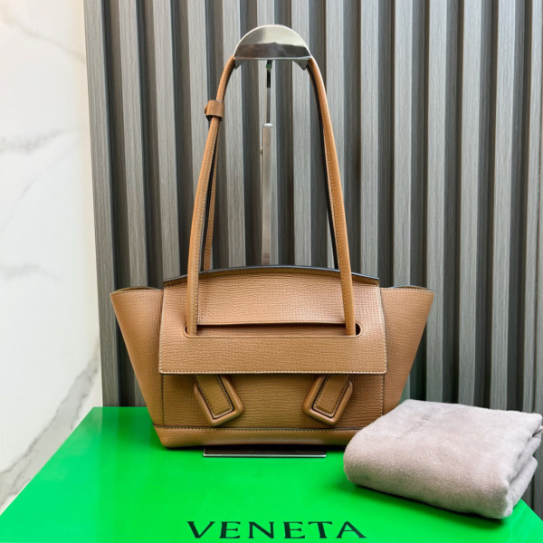 95新/包包/葆蝶家/250318SW0005